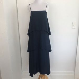Banana Republic’s navy blue layered dress.
